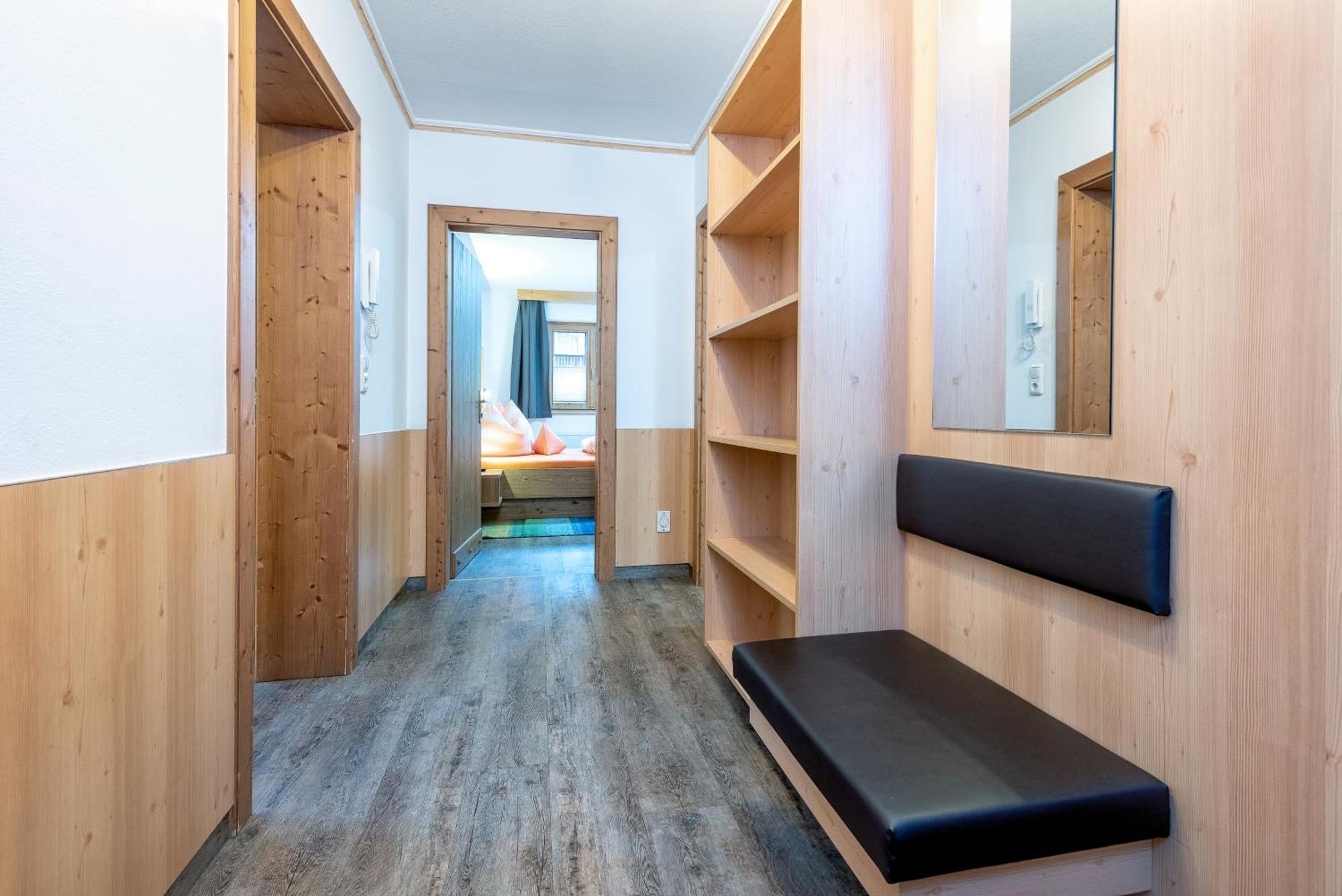 Alpenresort Thanner Майерхофен Стая снимка