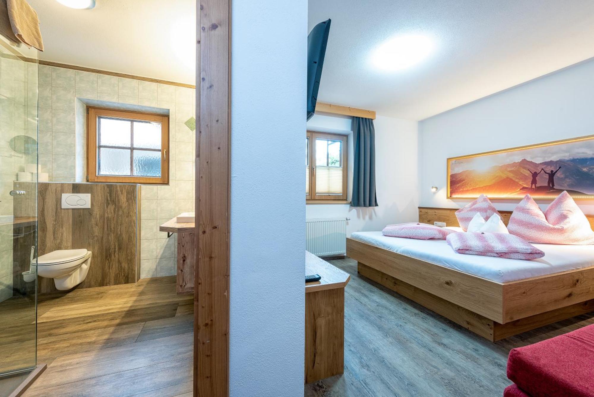 Alpenresort Thanner Майерхофен Стая снимка
