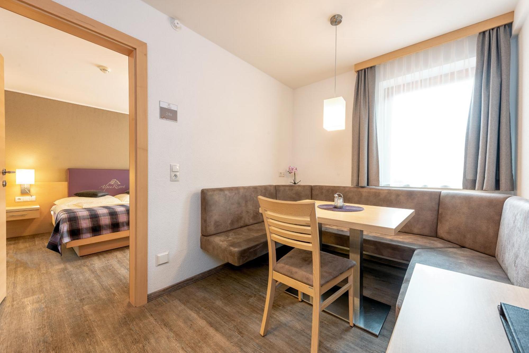 Alpenresort Thanner Майерхофен Стая снимка