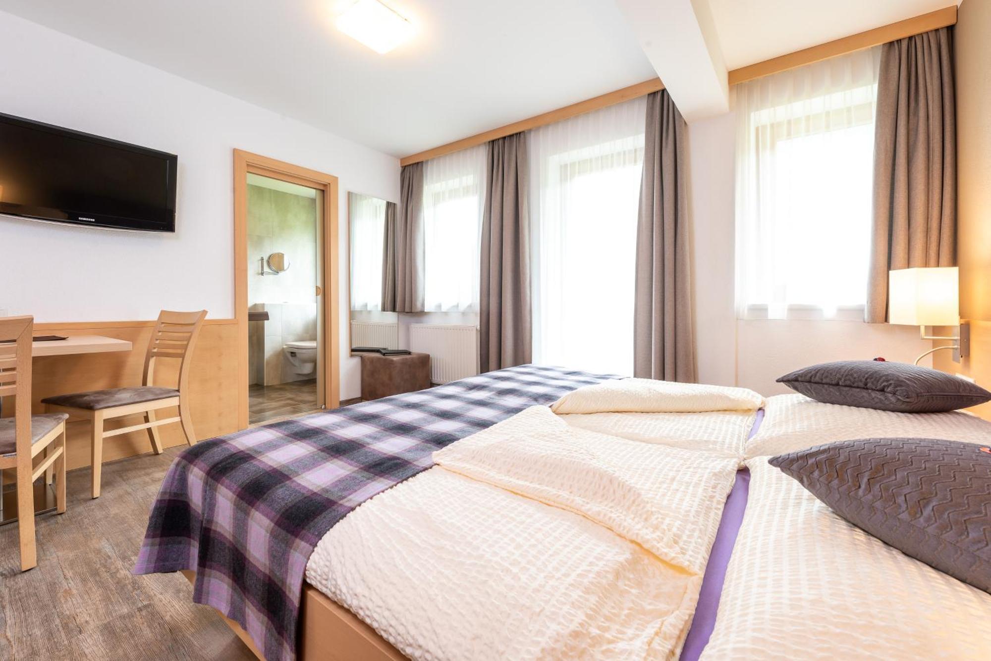 Alpenresort Thanner Майерхофен Стая снимка
